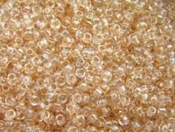 ����� Preciosa ������� 10/0.  01211 ������� ������������. 50�� - ����������� ������ ��� ���������� ��������� ��� ���������